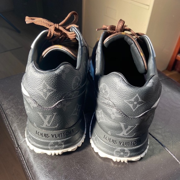 Louis Vuitton shoes - Picture 4 of 5